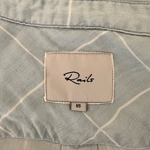 NWOT Rails Carter Blouse - Picture 6 of 8